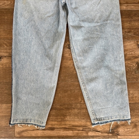 Urban Outfitters BDG Light Wash Denim Straight Leg Cropped Jeans Size 29 - Picture 6 of 8